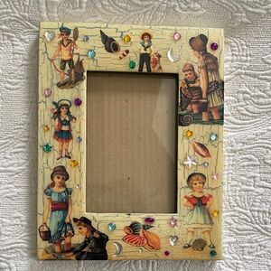 Vintage Style Decorative Picture Frame